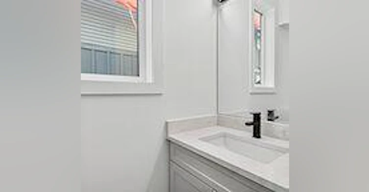 10314 147 Street Northwest, Edmonton, AB, T5N 3C3 - 14