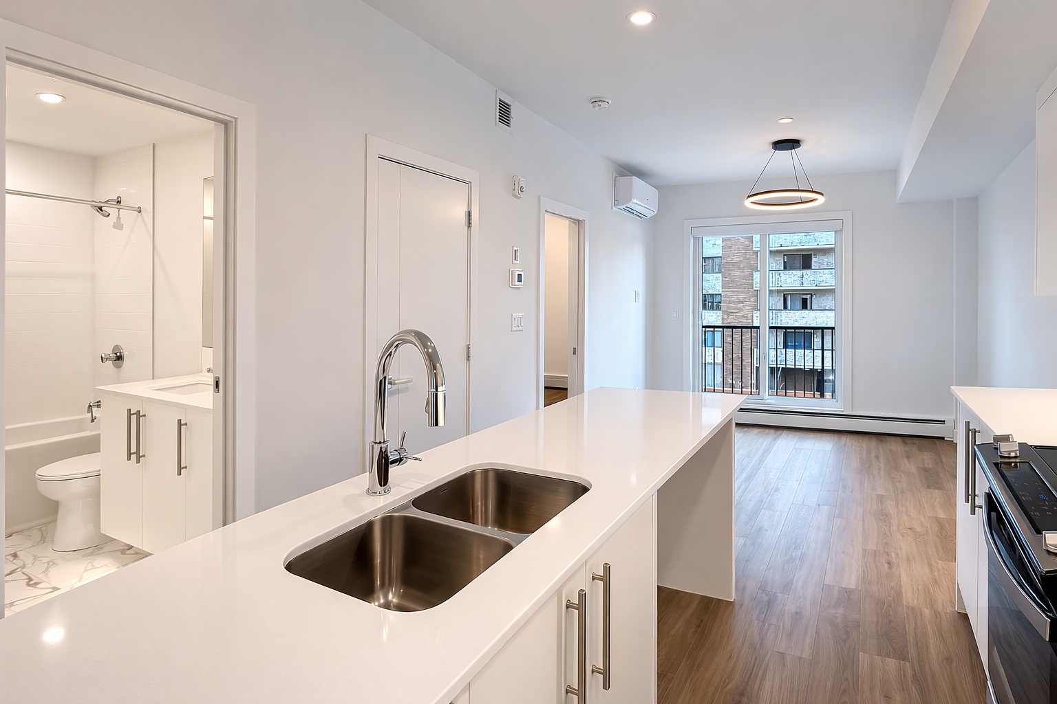 101-310 15 Avenue Southwest, Calgary, AB, T2R 0P8