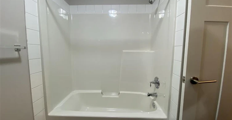 11332 95 Street, Edmonton, AB, T5G 0V4 - 2