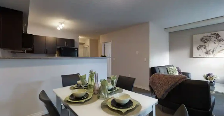 11332 95 Street, Edmonton, AB, T5G 0V4 - 4