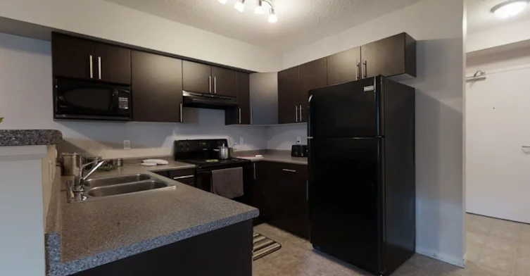 11332 95 Street, Edmonton, AB, T5G 0V4 - 3