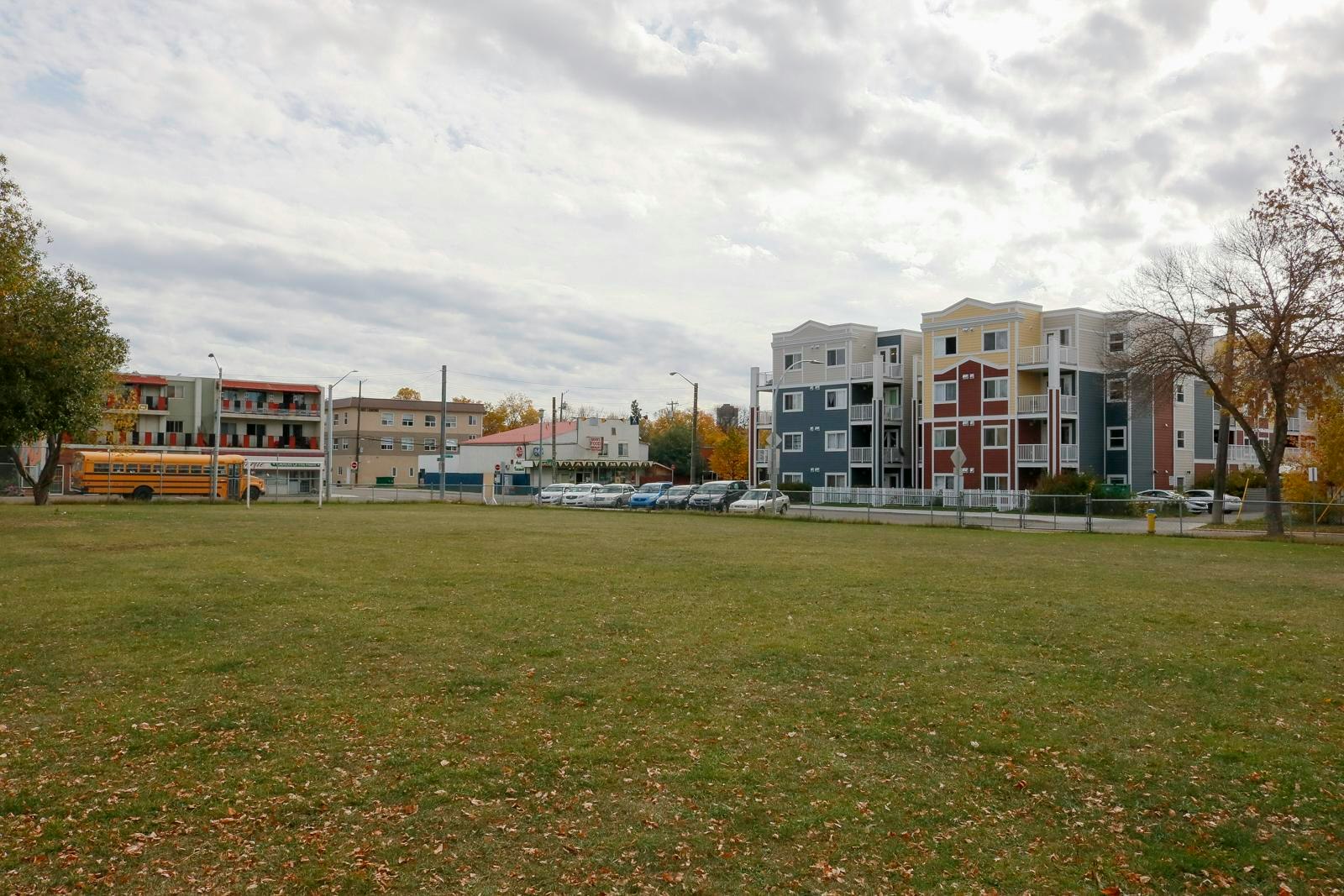 11332 95 Street, Edmonton, AB, T5G 0V4 - 20