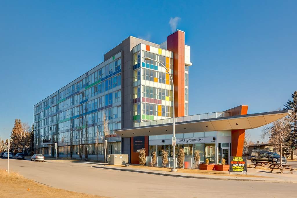 2505 24th Street NW, Calgary, AB, T2M 4X6 - 9