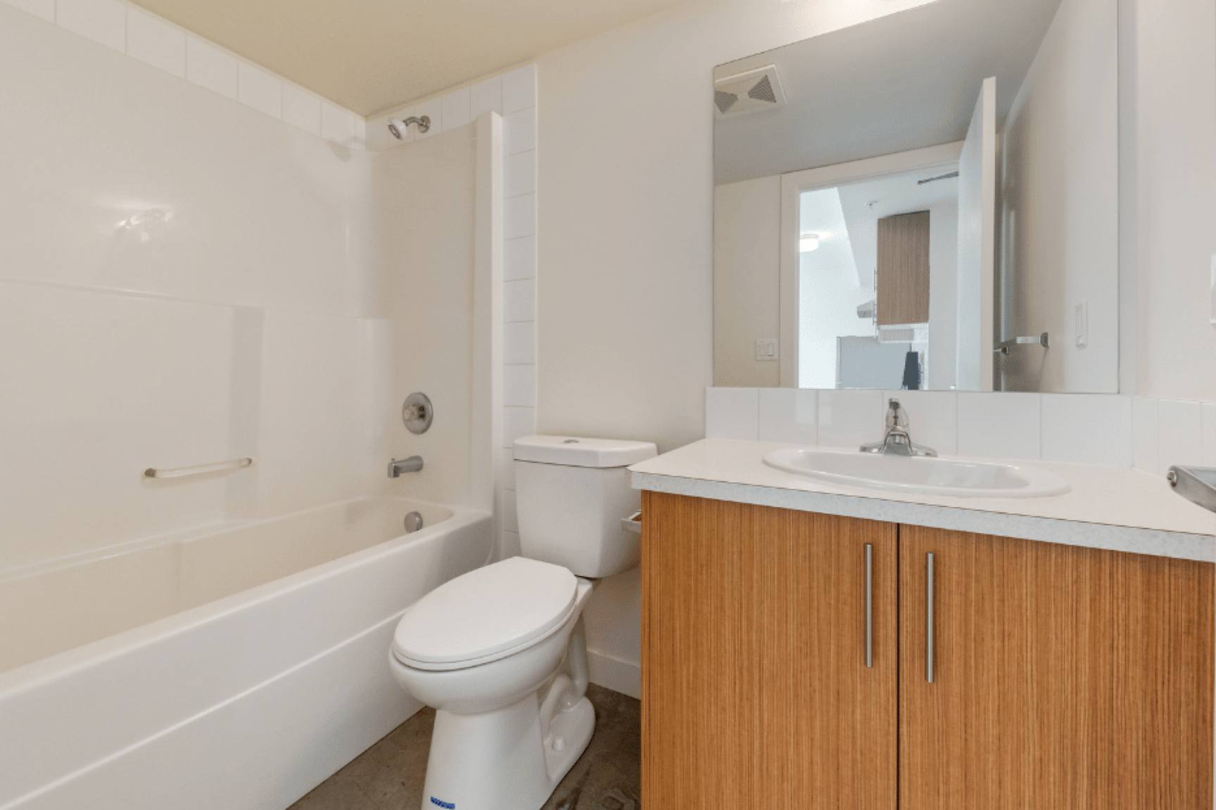 31-2505 24th Street NW, Calgary, AB, T2M 4X6 - 5