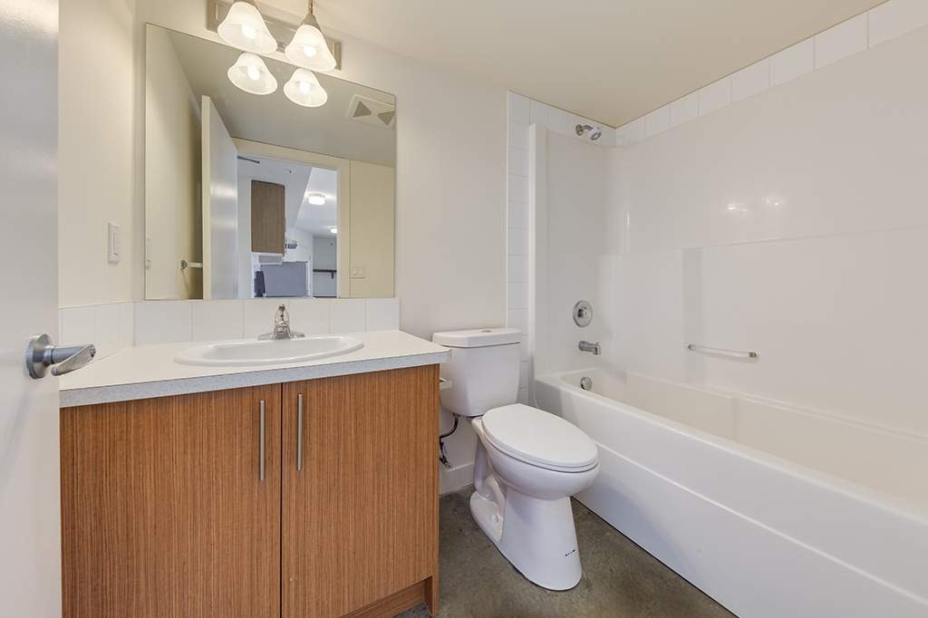 2505 24th Street NW, Calgary, AB, T2M 4X6 - 6