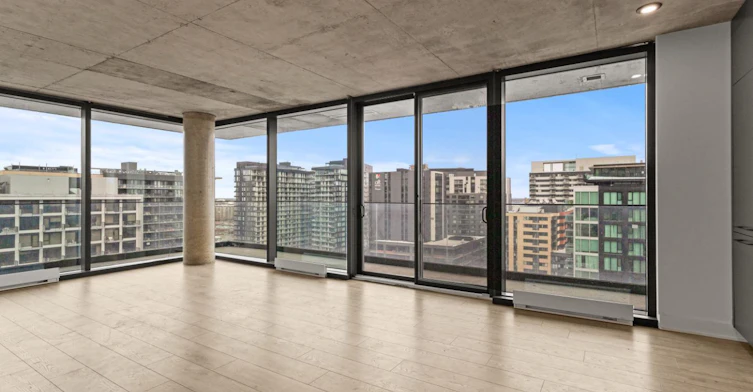 215 Murray Rue, Montréal, QC, H3C 0B5 - 5