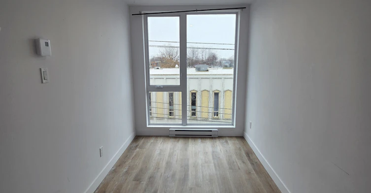 980 Notre Dame Rue, Montréal, QC, H8S 2B9 - 12