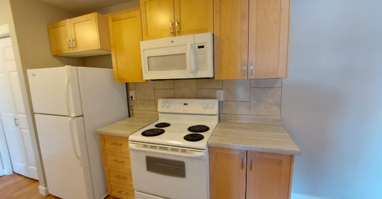 5904 51 Avenue, Red Deer, AB, T4N 4H9 - 4