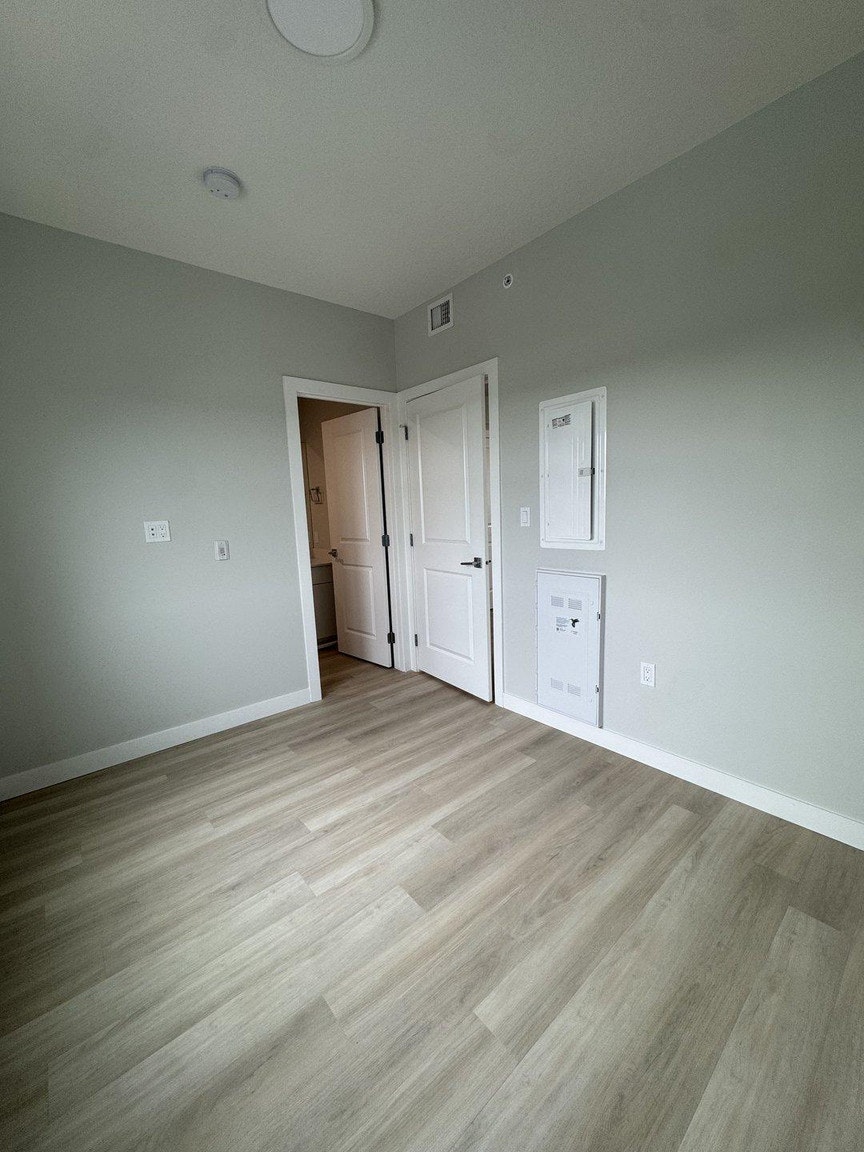 101-10757 83 Avenue Northwest, Edmonton, AB, T6E 2E5 - 6