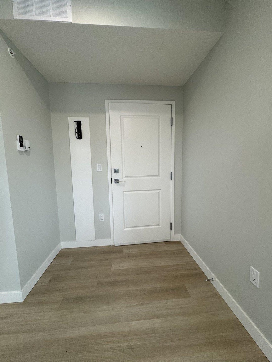101-10757 83 Avenue Northwest, Edmonton, AB, T6E 2E5 - 4