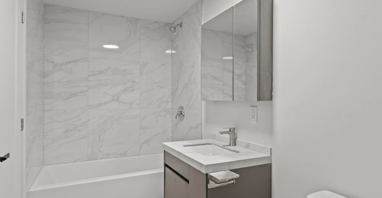6020 Joseph Renaud Boulevard, Montréal, QC, H1K 0M1 - 10