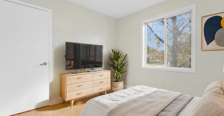 0203-178 Lp Grove, Barrie, ON, L4M 2P7