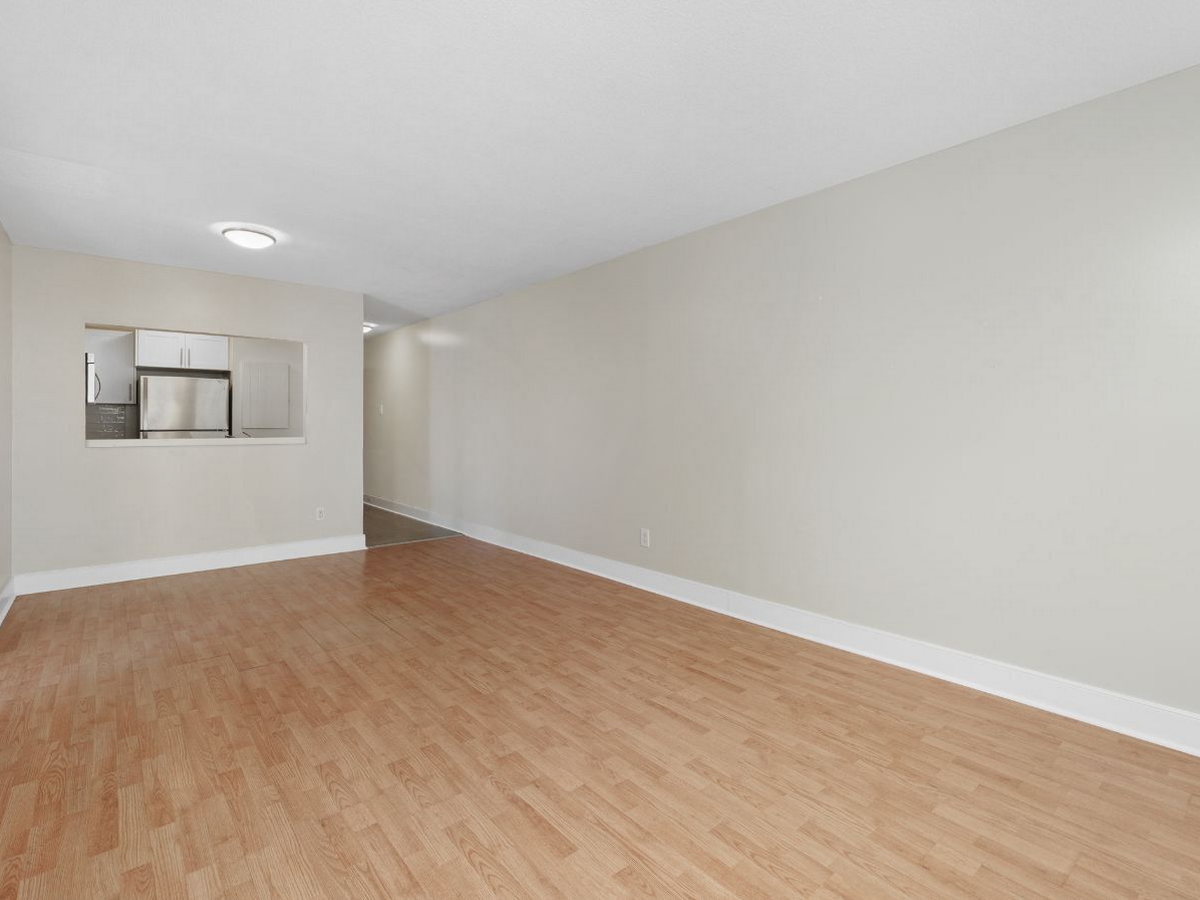 0203-178 Lp Grove, Barrie, ON, L4M 2P7 - 8
