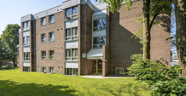 800 Laurier Lp, Brockville, ON, K6V 5Z4 - 11