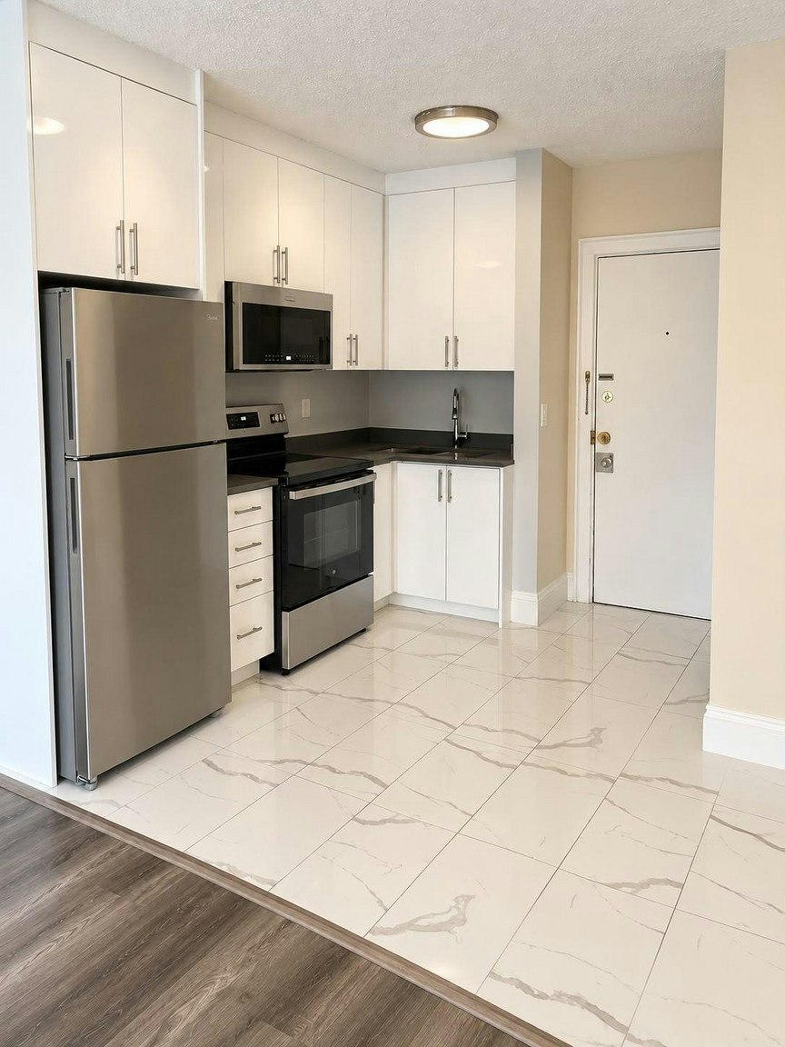 C01-245 Howland Lp, Toronto, ON, M5R 3B7 - 11