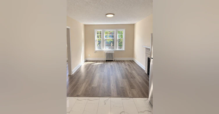C01-245 Howland Lp, Toronto, ON, M5R 3B7 - 13