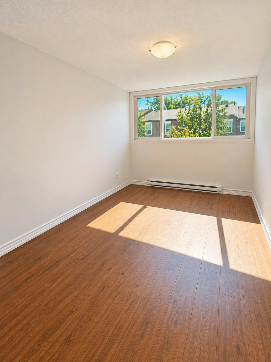 0014-109 Doane) Lp, Ottawa, ON, K2B 6G8 - 16