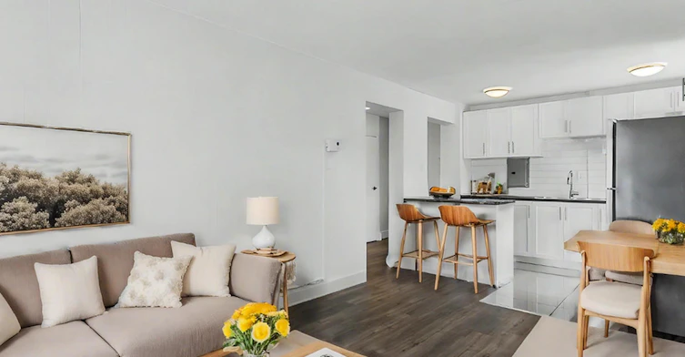 0016-109 Doane) Lp, Ottawa, ON, K2B 6G8 - 2