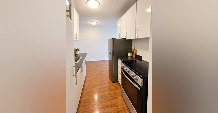 0016-109 Doane) Lp, Ottawa, ON, K2B 6G8 - 8