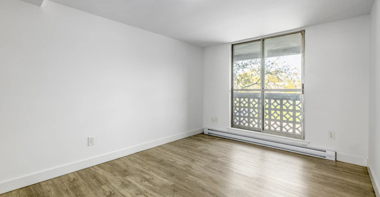 146C-7555 Goreway Lp, Mississauga, ON, L4T 3M9 - 8