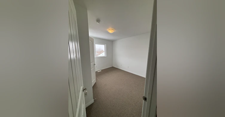Main-12224 60 Street Northwest, Edmonton, AB, T5W 3Z9 - 18