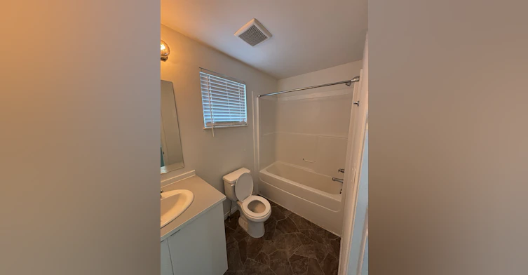 Main-12224 60 Street Northwest, Edmonton, AB, T5W 3Z9 - 17