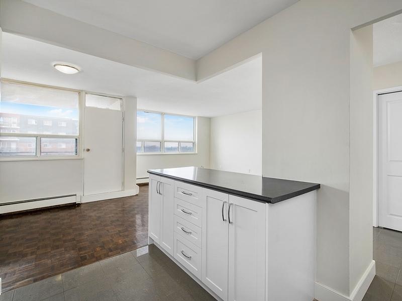 41 Garfella Lp, Toronto, ON, M9V 2G3 - 7