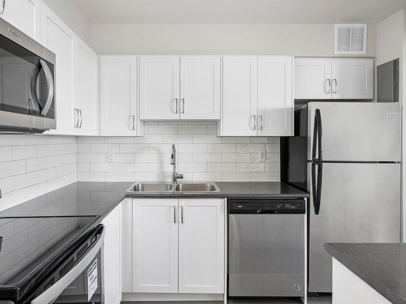41 Garfella Lp, Toronto, ON, M9V 2G3 - 6