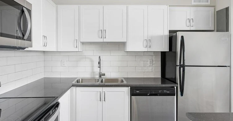 41 Garfella Lp, Toronto, ON, M9V 2G3 - 6