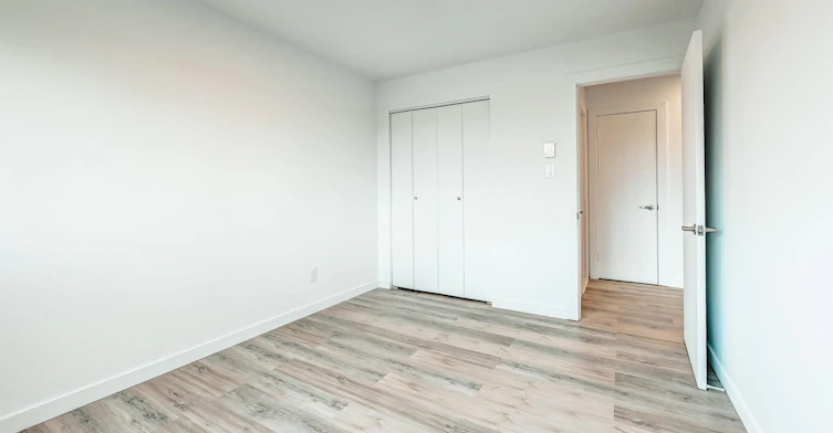 6965 De Choisy Rue, Montréal, QC, H1T 2J6 - 8