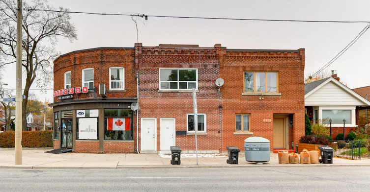 Up-214 O'connor Drive, Toronto, ON, M4J 2T4