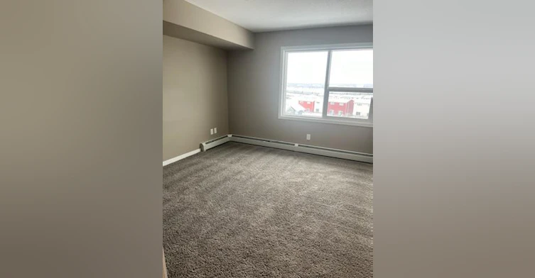 201 Abasand Drive, Fort Mcmurray, AB, T9J 1L7 - 7