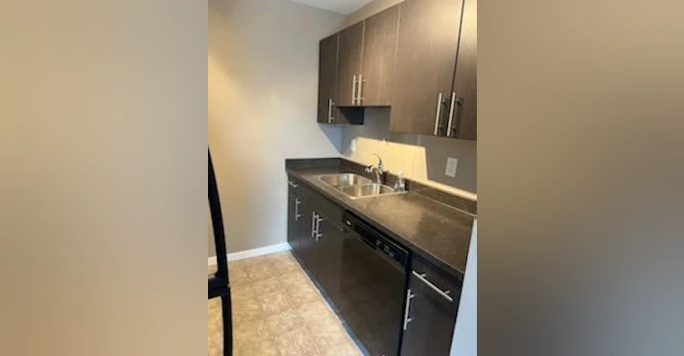 201 Abasand Drive, Fort Mcmurray, AB, T9J 1L7 - 5