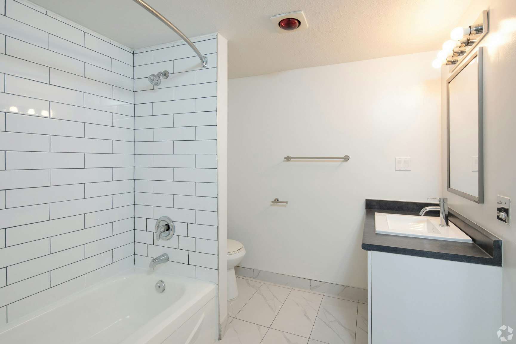33690 Marshall Road, Abbotsford, BC, V2S 1L2 - 13