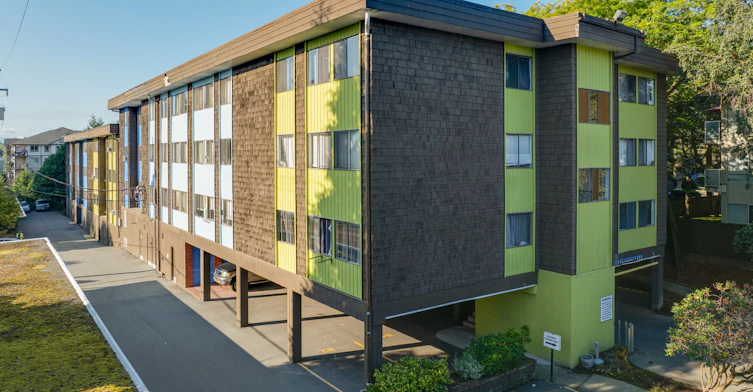 33690 Marshall Road, Abbotsford, BC, V2S 1L2 - 4