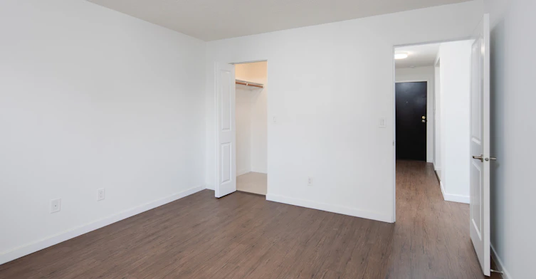 33690 Marshall Road, Abbotsford, BC, V2S 1L2 - 6