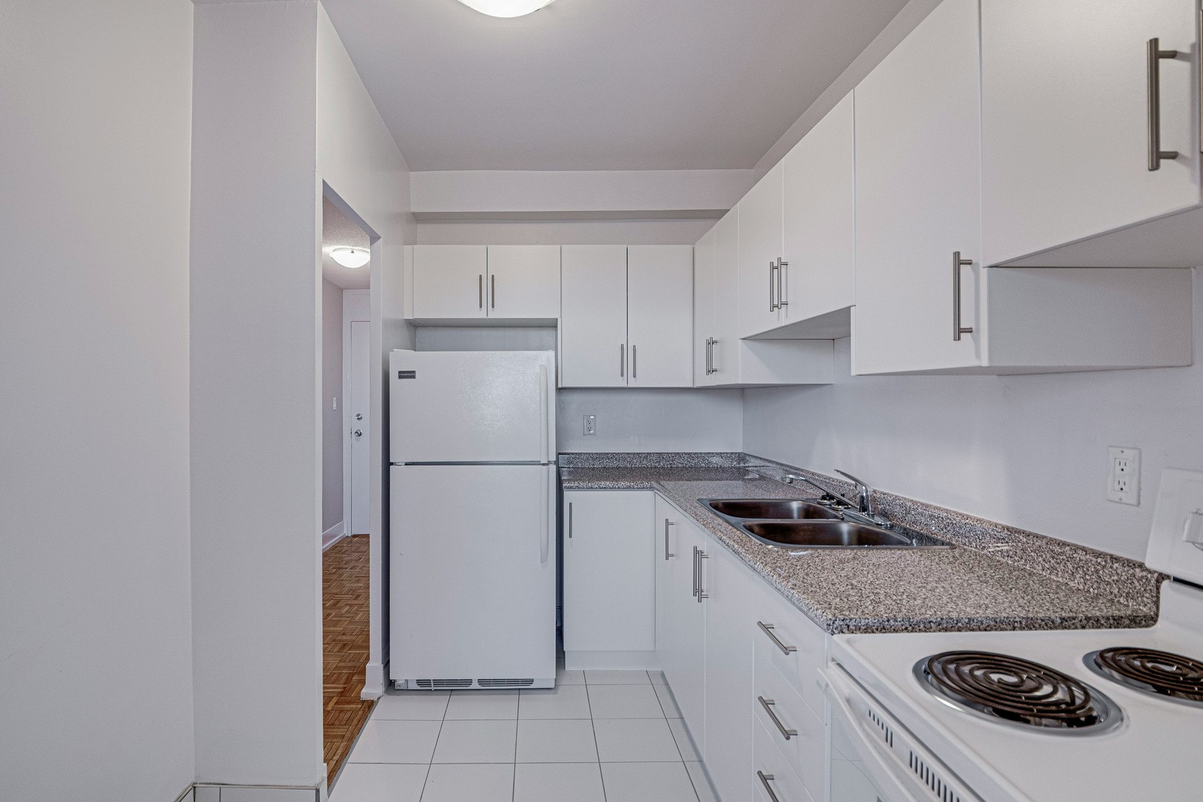 201-PH01-24 Mabelle Avenue, Toronto, ON, M9A 4X7 - 6