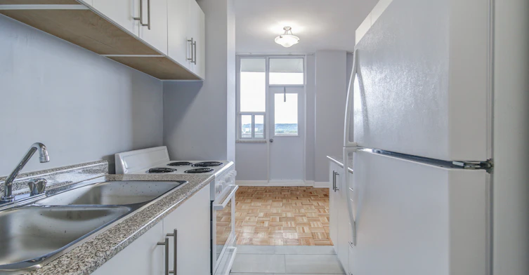 109-1209-981 Main Street West, Hamilton, ON, L8S 1A8 - 11