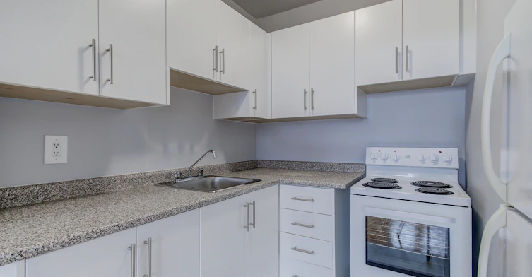 102-1202-981 Main Street West, Hamilton, ON, L8S 1A8 - 8