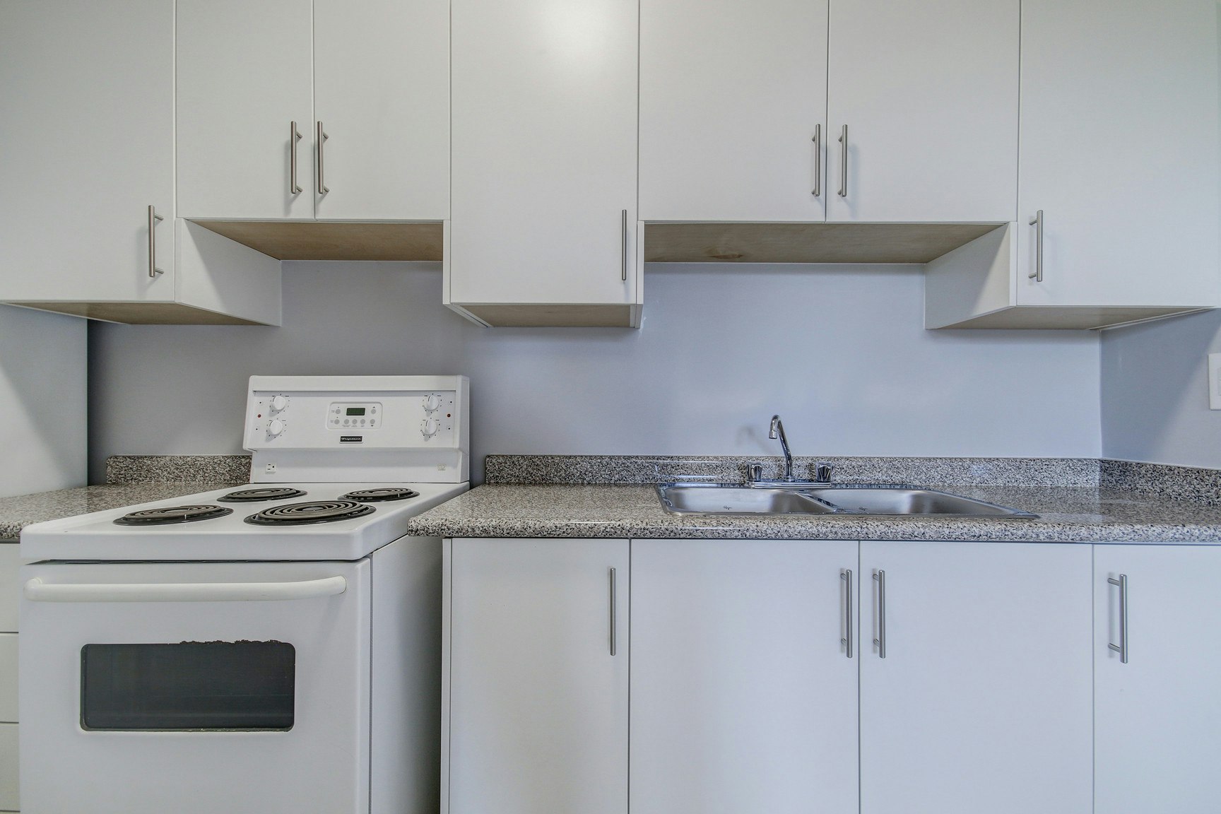 981 Main Street West, Hamilton, ON, L8S 1A8 - 7