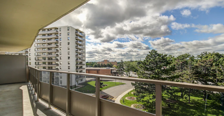 0318-981 Main Street West, Hamilton, ON, L8S 1A8 - 11