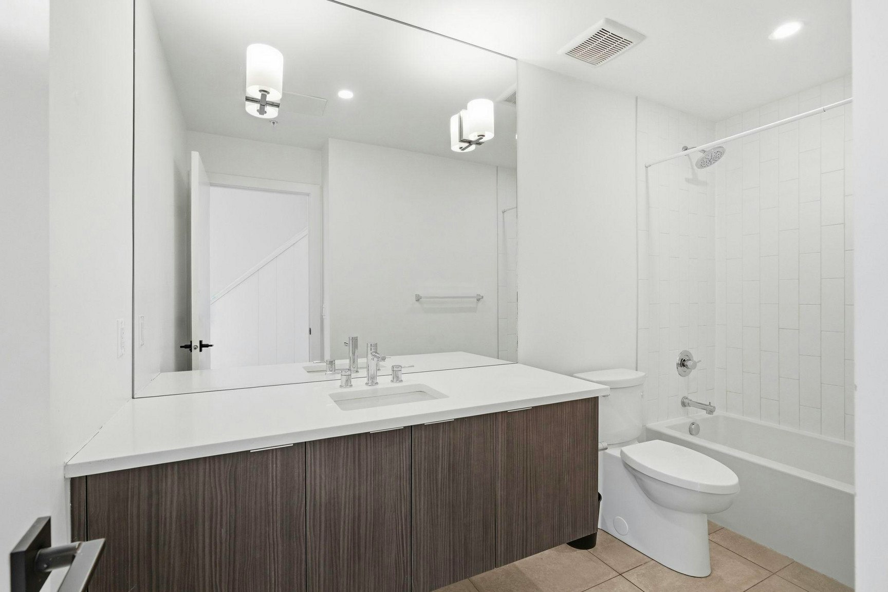 1720 7 Street Southwest, Calgary, AB, T2T 2W6 - 7