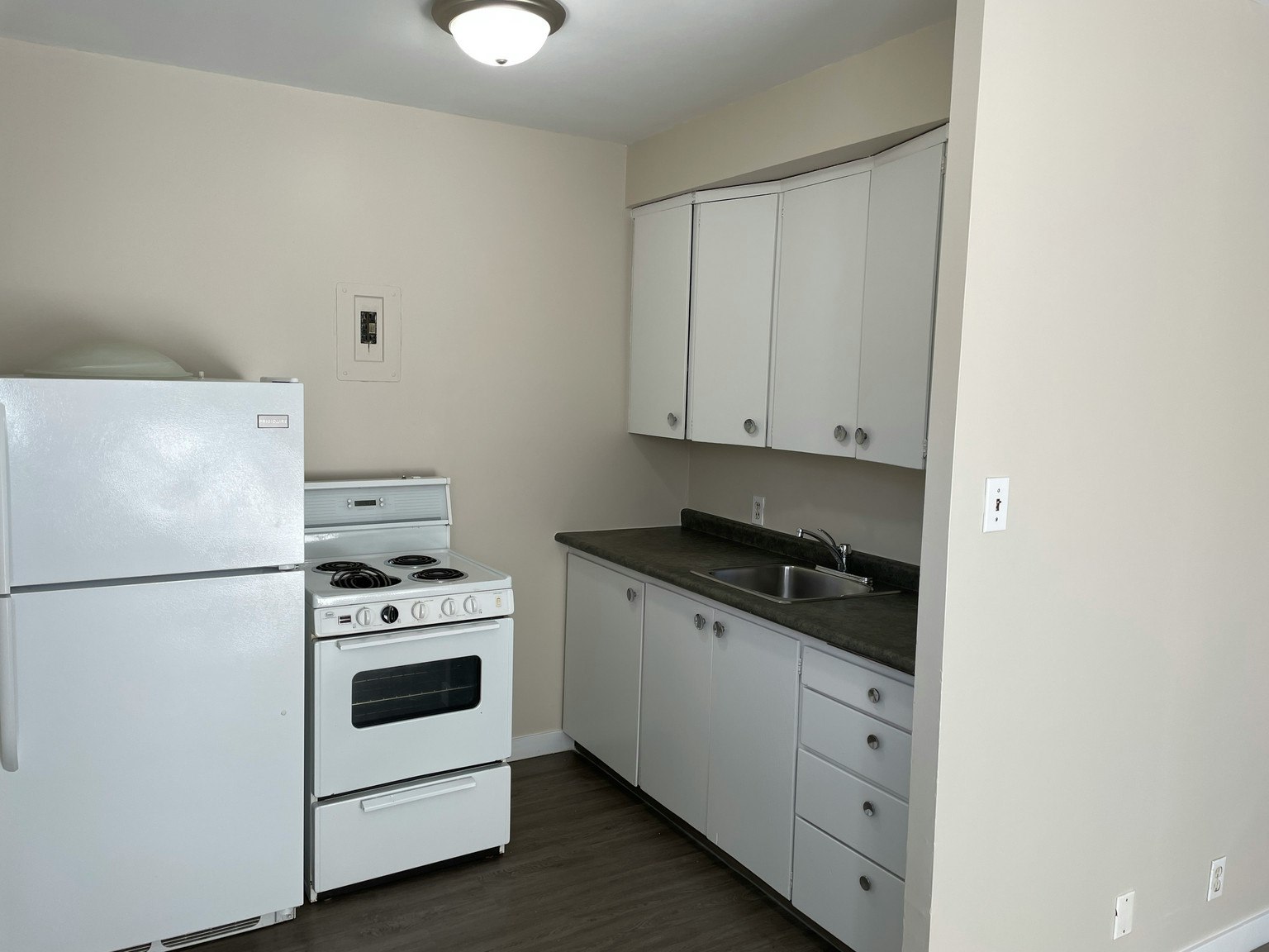 901 7th Avenue North, Saskatoon, SK, S7K 2V7 - 5