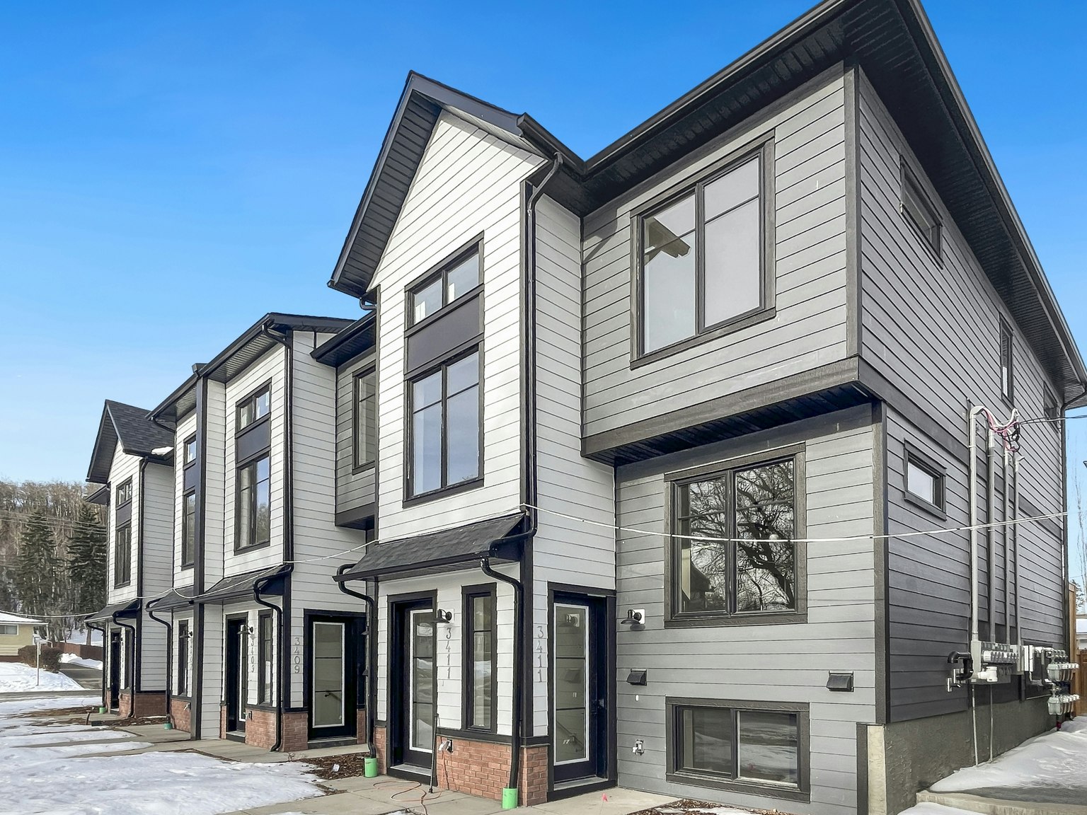 Upper-8604 33 Avenue Northwest, Calgary, AB, T3B 1M3 - 29