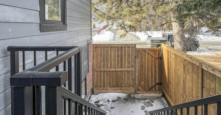 Upper-8604 33 Avenue Northwest, Calgary, AB, T3B 1M3 - 23