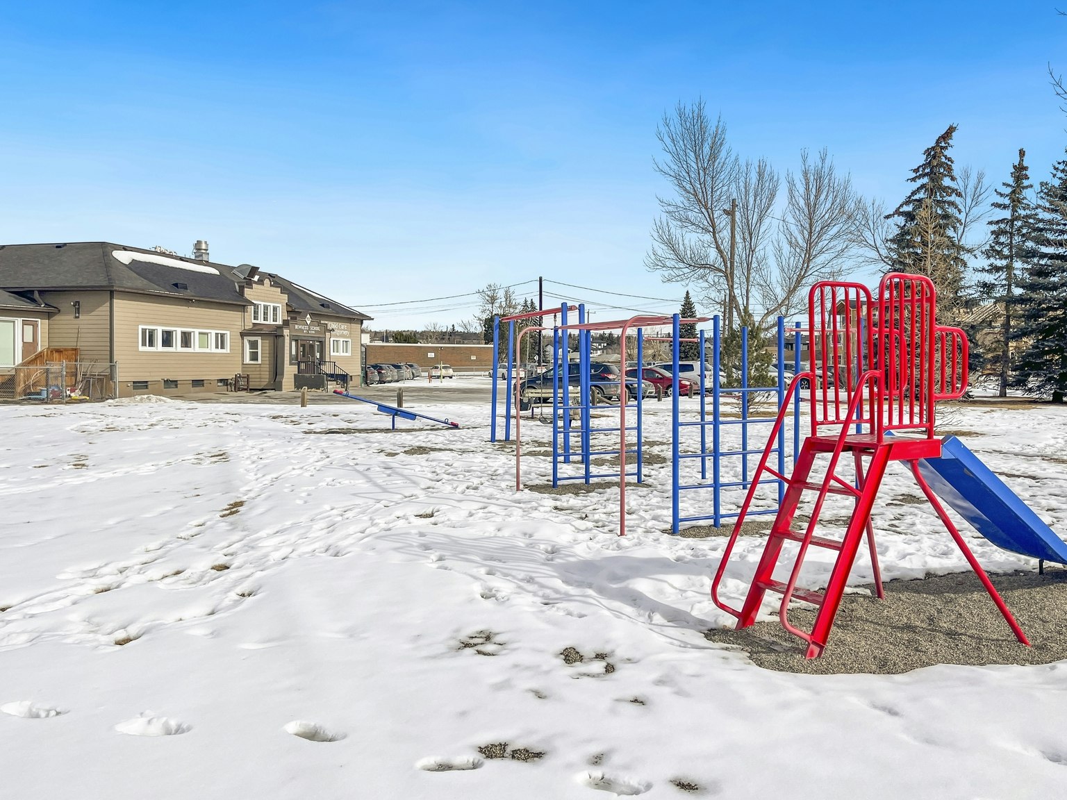 Upper-8604 33 Avenue Northwest, Calgary, AB, T3B 1M3 - 31