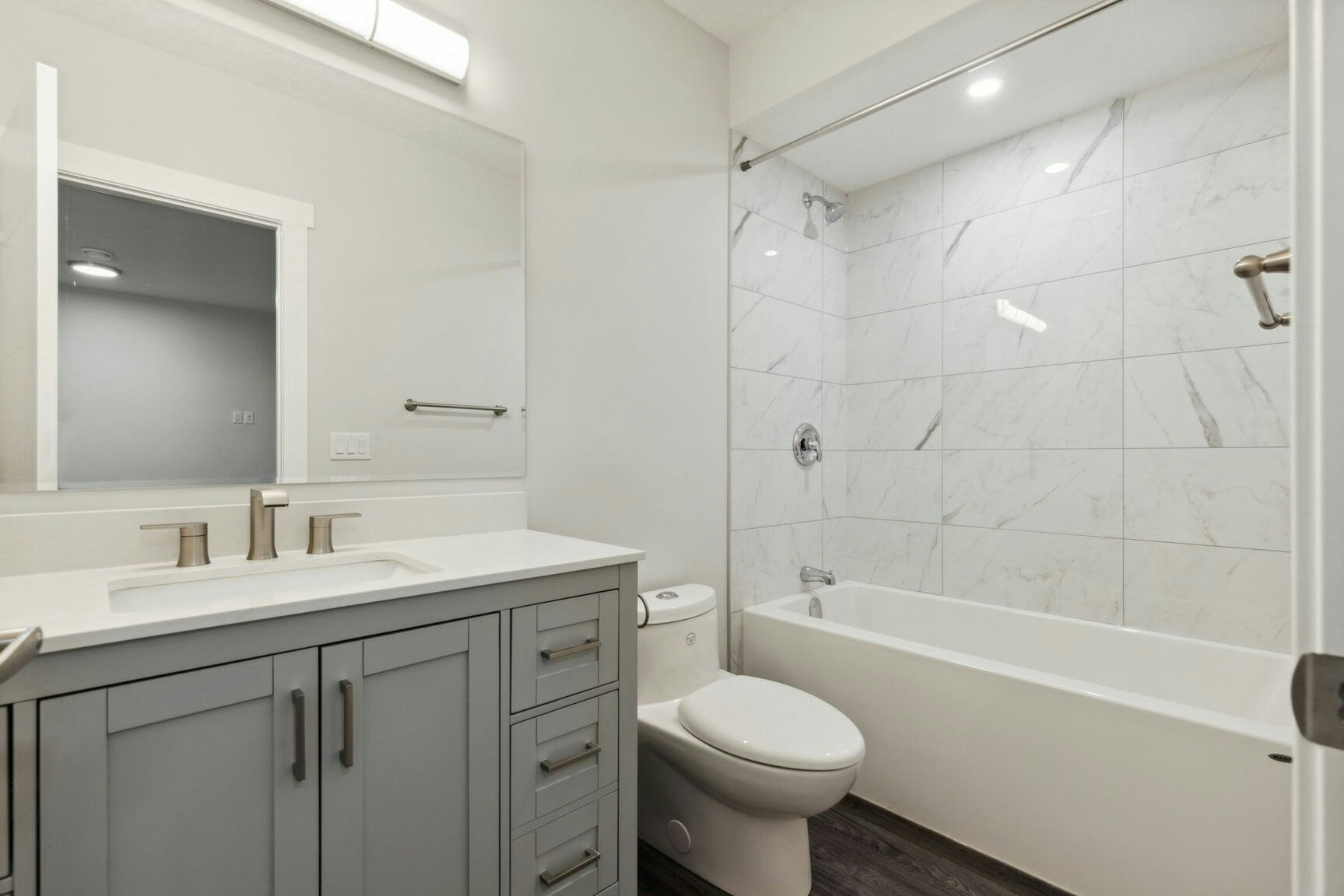 Lower-144 Setonstone Manor Southeastlower, Calgary, AB, T3M 2L3 - 9
