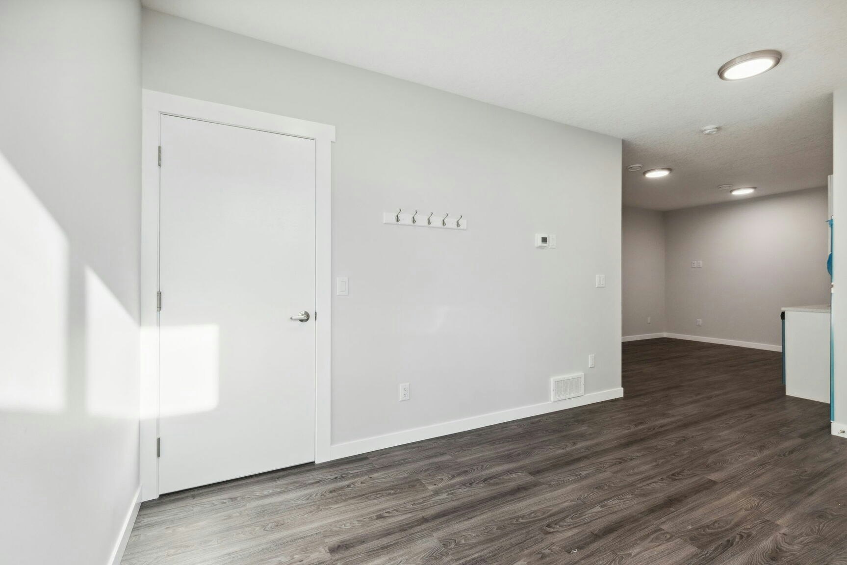 Lower-144 Setonstone Manor Southeastlower, Calgary, AB, T3M 2L3 - 6