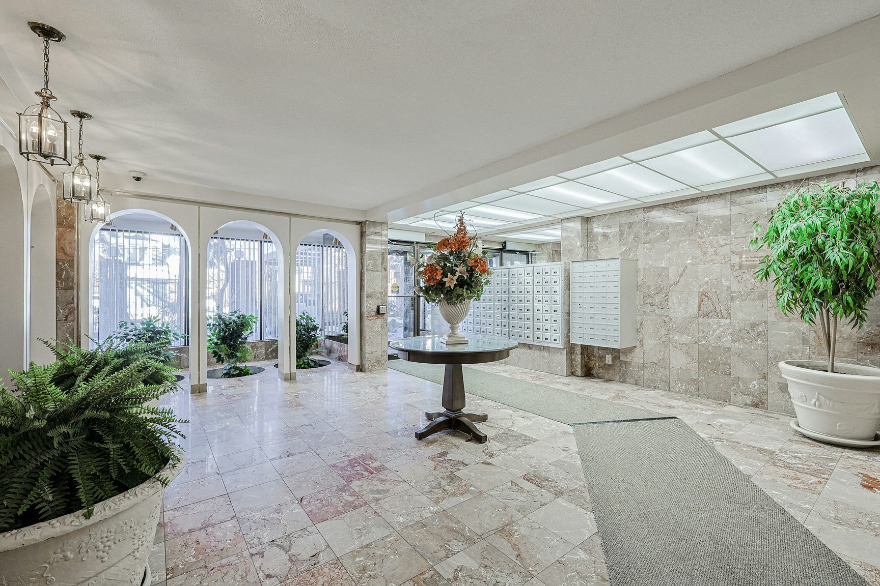 PH902-485 Kingston Road, Toronto, ON, M4L 1V6 - 11