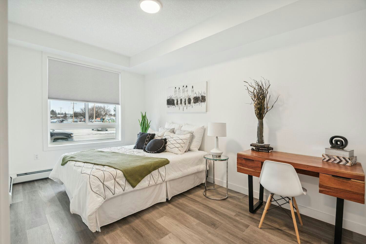 612 67 Avenue Southwest, Calgary, AB, T2V 4Z1 - 10